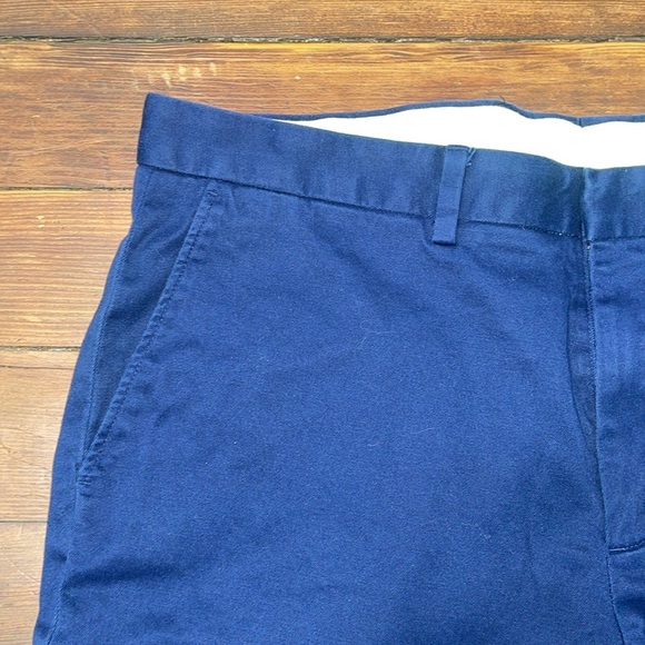 J. Crew Men's slim cut navy Pants - Picture 4 of 7